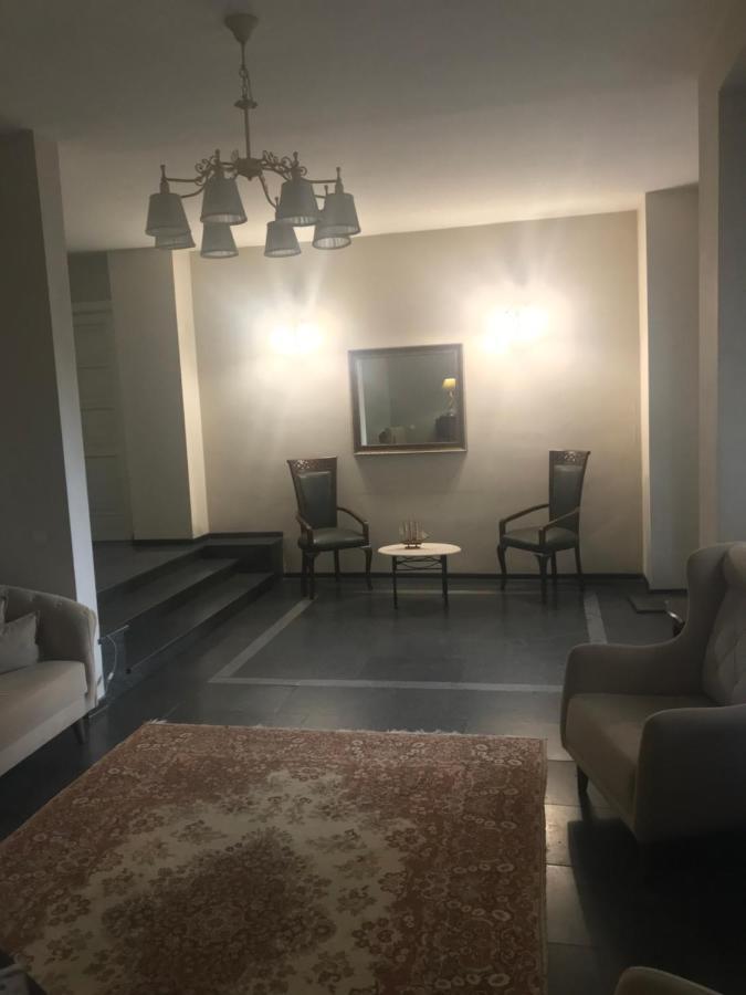 Argo Palace Τυφλίδα Εξωτερικό φωτογραφία