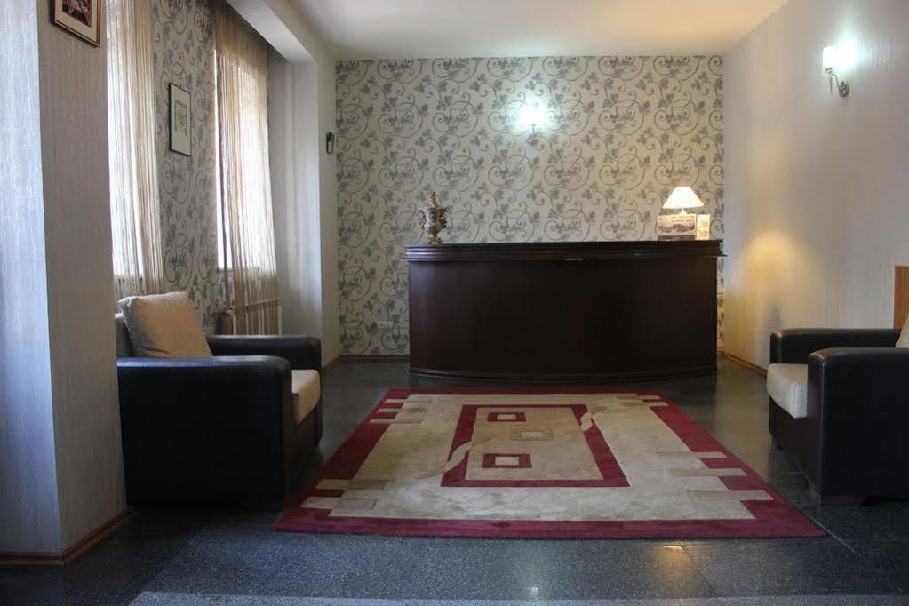 Argo Palace Τυφλίδα Εξωτερικό φωτογραφία